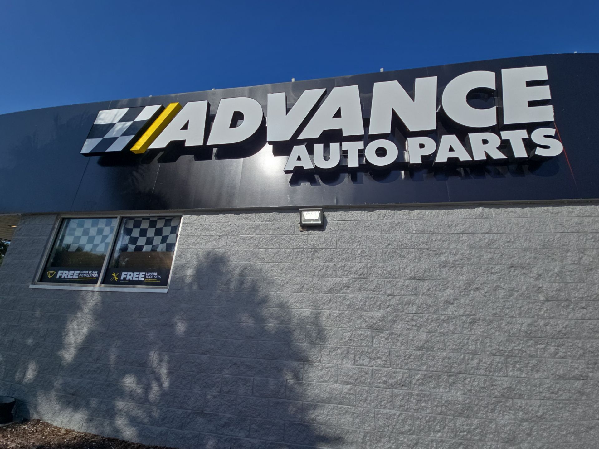 Advance Auto Parts sign before light installation