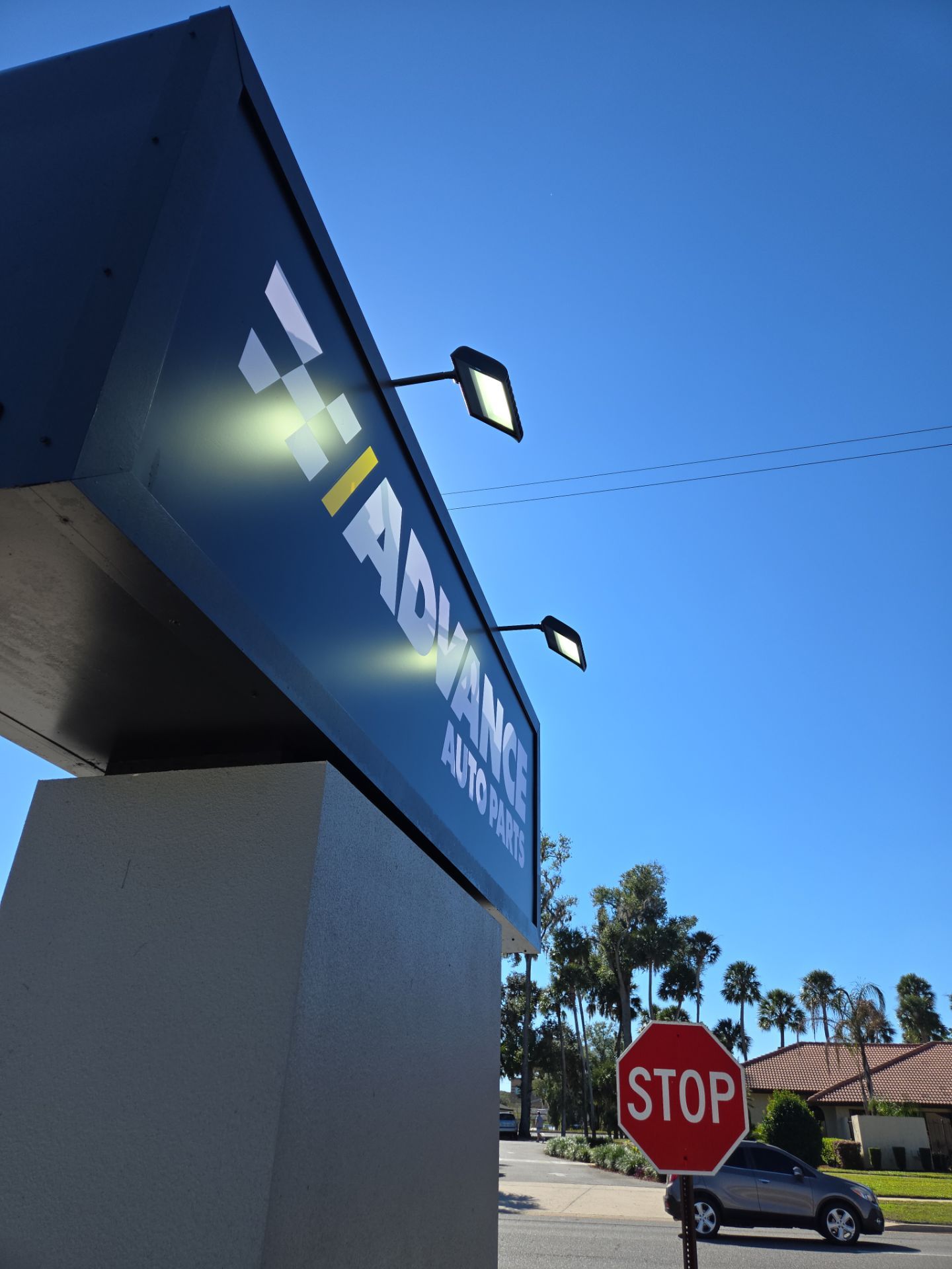 Advance Auto Parts sign with lights